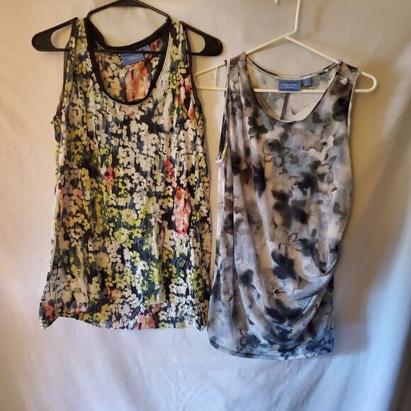 2 Vera Wang Simply Vera Tank Tops, Small - Picture 1 of 8